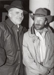 Steve Martin and Robin Williams 1988, NYC.jpg